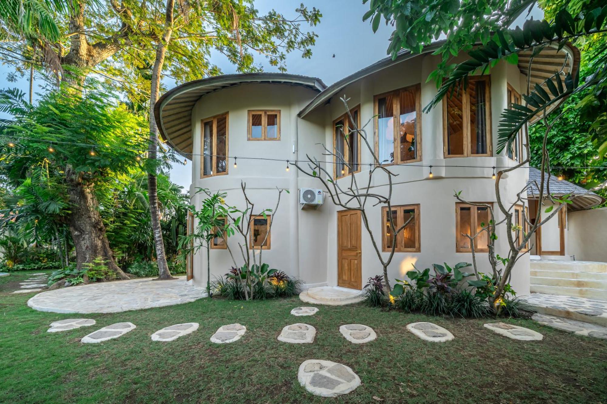 Meraki, 6br, Incl Breakfast, Heart Of Seminyak, Walking Distance To Restaurants, Bars And Shops, Tropical Garden Seminyak (Bali)