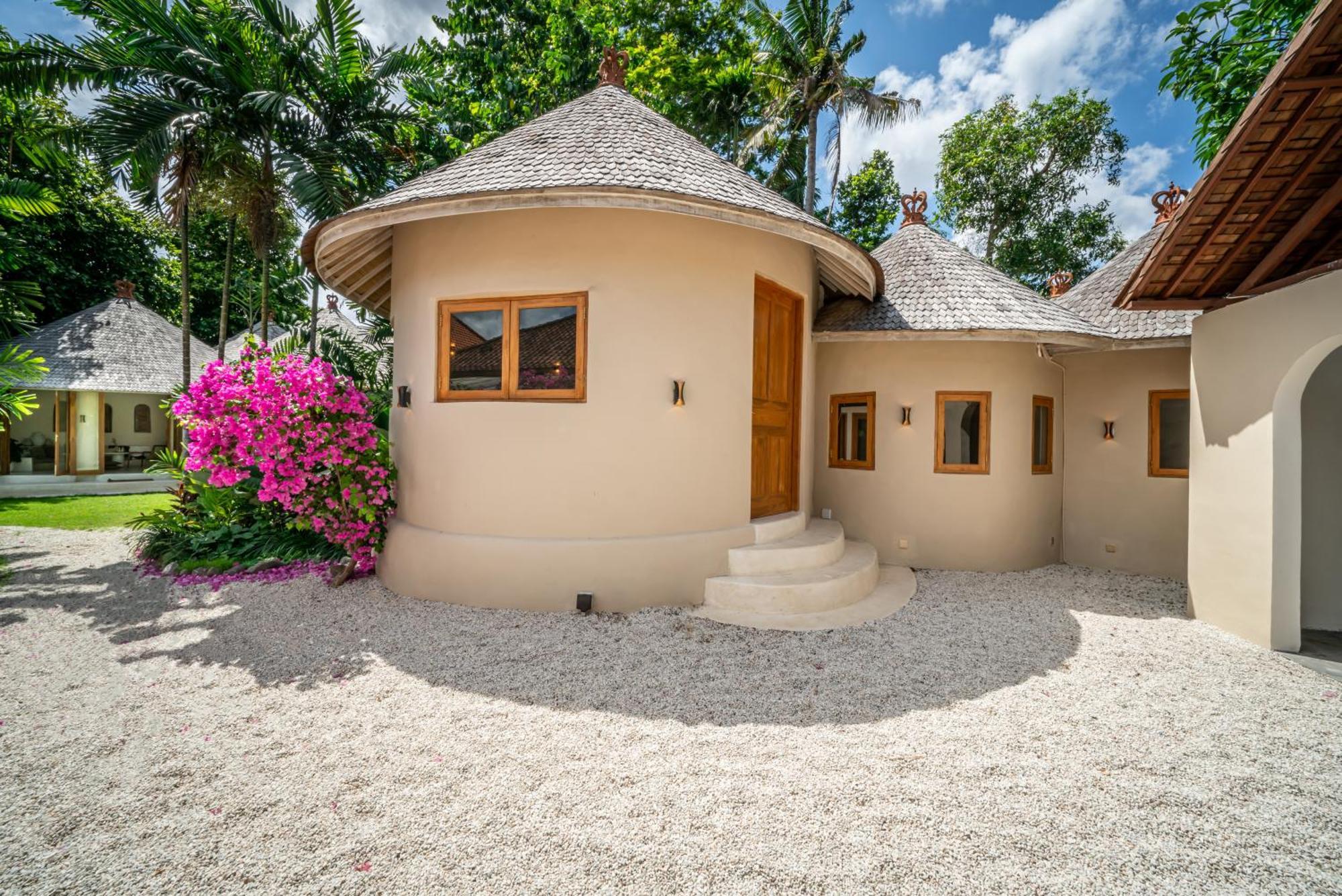Meraki, 6br, Incl Breakfast, Heart Of Seminyak, Walking Distance To Restaurants, Bars And Shops, Tropical Garden Villa Seminyak (Bali)