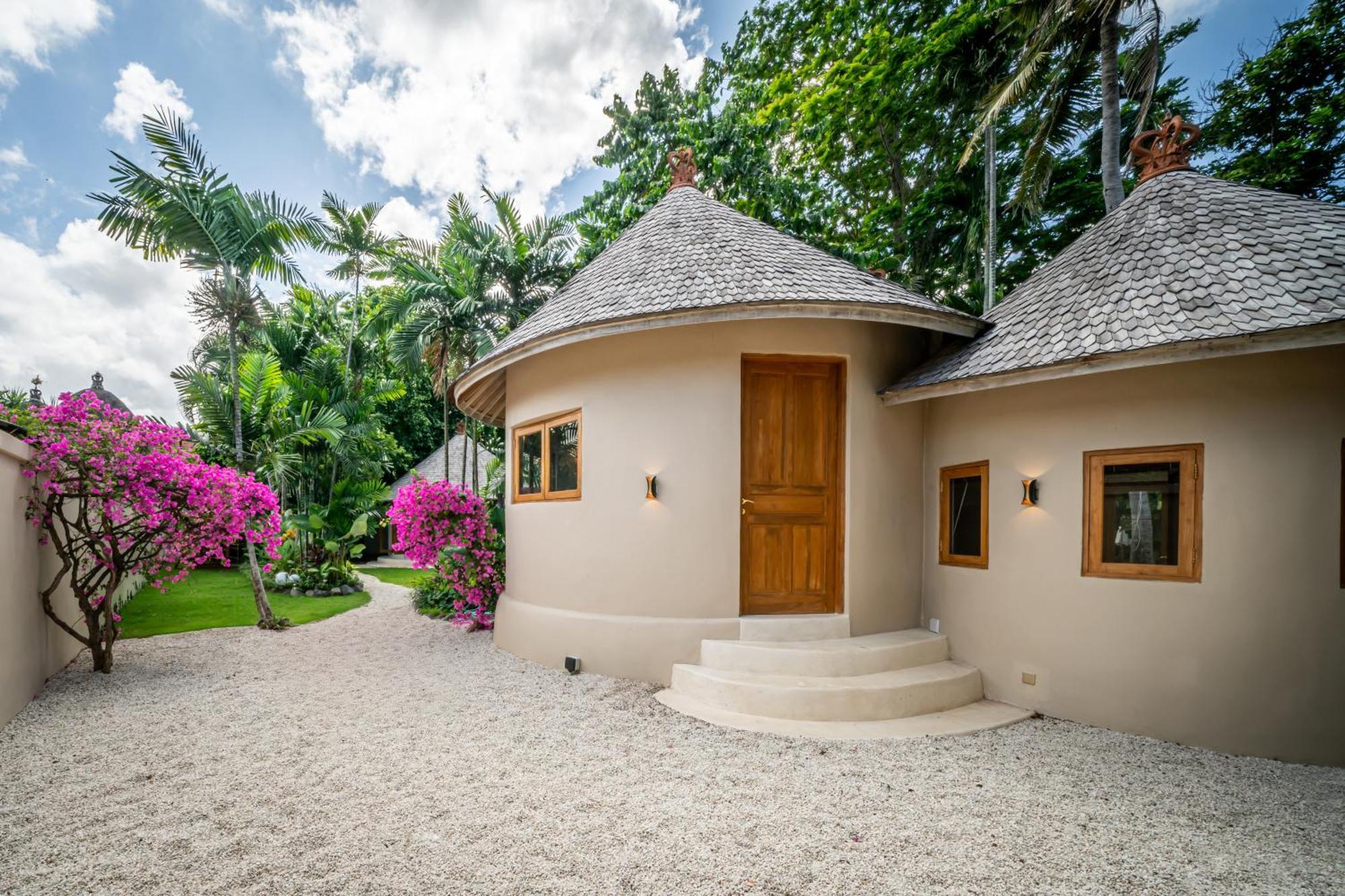 Meraki, 6br, Incl Breakfast, Heart Of Seminyak, Walking Distance To Restaurants, Bars And Shops, Tropical Garden * Seminyak (Bali)