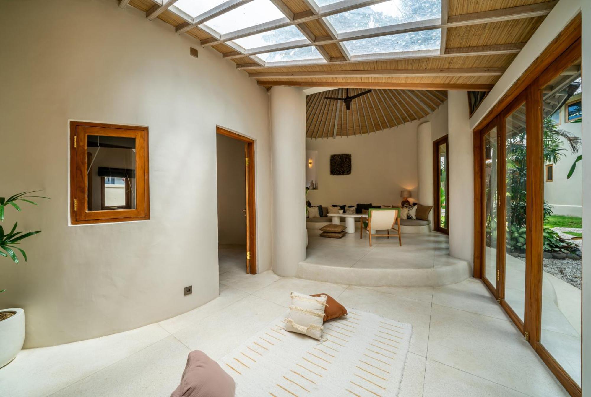 Meraki, 6br, Incl Breakfast, Heart Of Seminyak, Walking Distance To Restaurants, Bars And Shops, Tropical Garden Villa