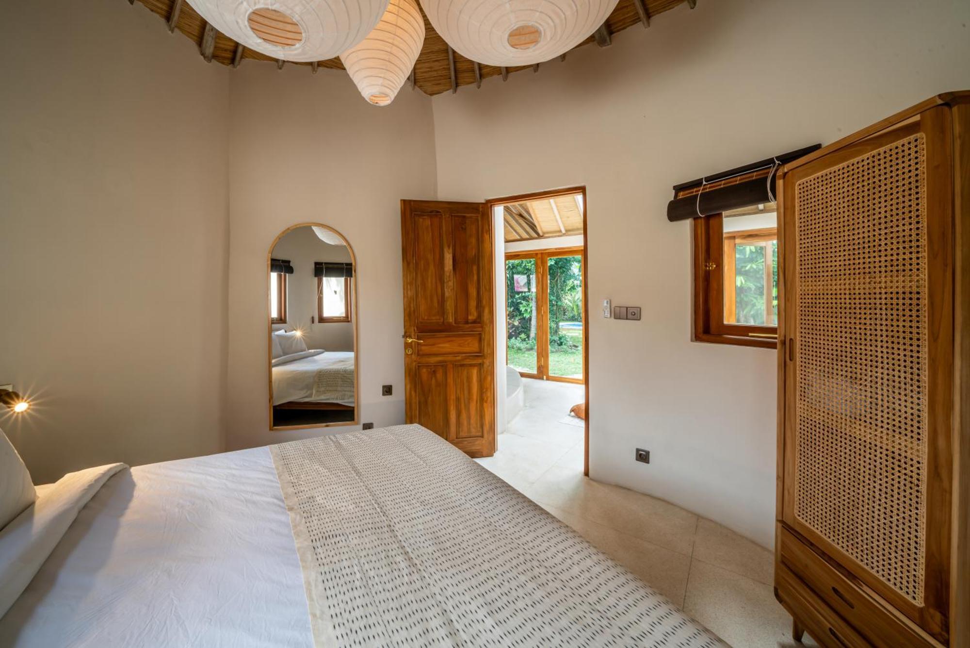Meraki, 6br, Incl Breakfast, Heart Of Seminyak, Walking Distance To Restaurants, Bars And Shops, Tropical Garden Villa