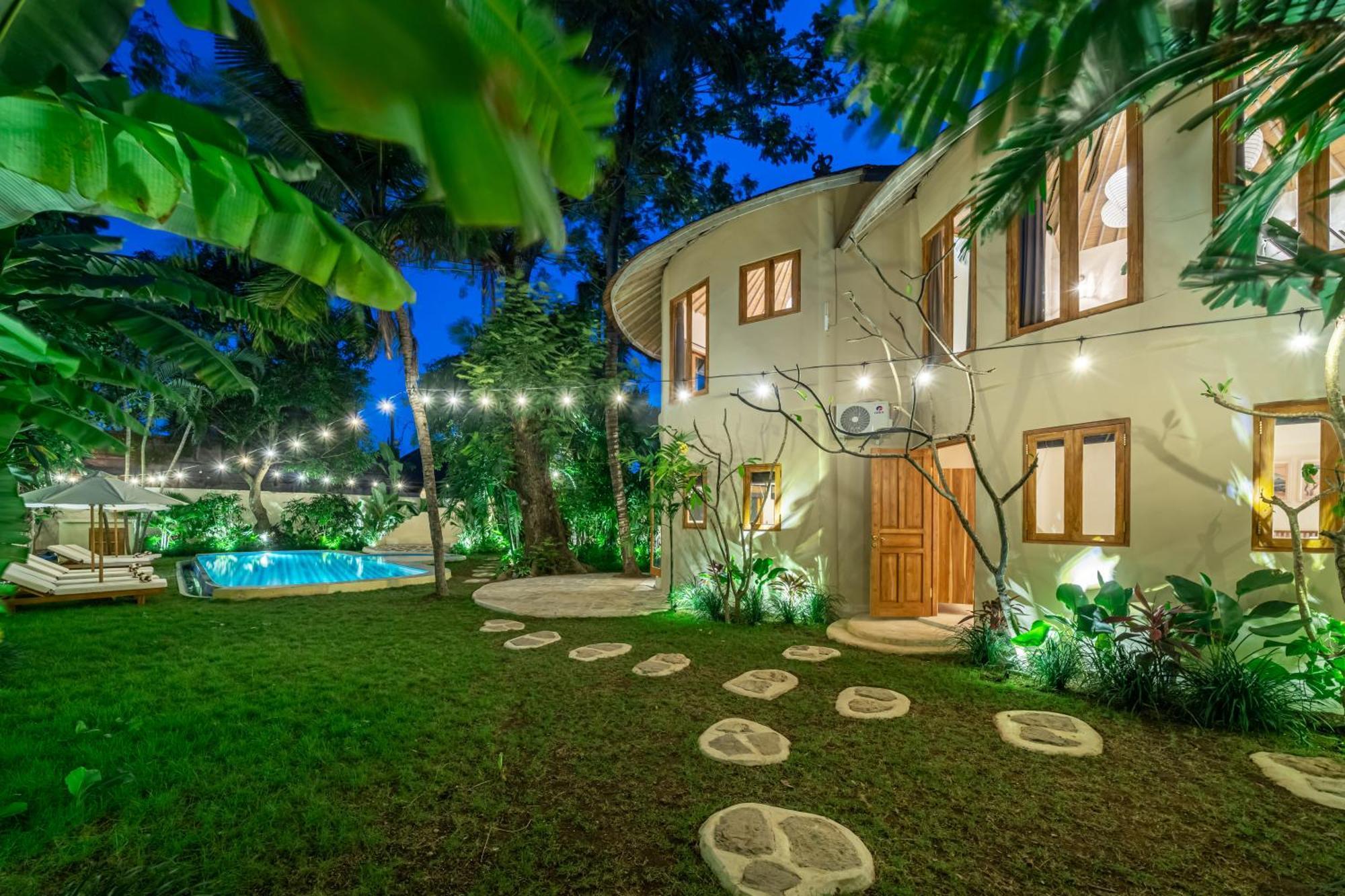 Meraki, 6br, Incl Breakfast, Heart Of Seminyak, Walking Distance To Restaurants, Bars And Shops, Tropical Garden Villa Seminyak (Bali)