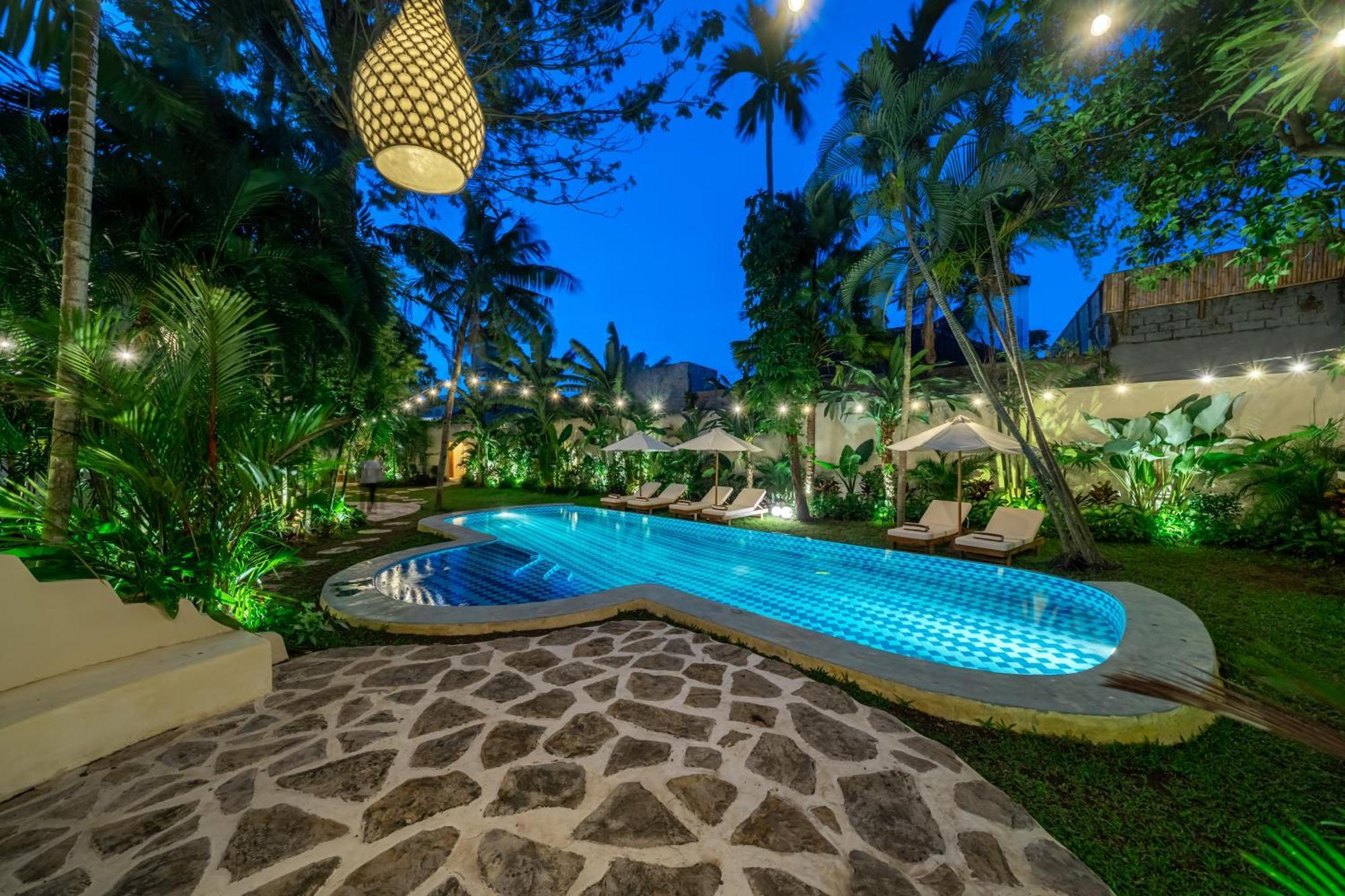 Meraki, 6br, Incl Breakfast, Heart Of Seminyak, Walking Distance To Restaurants, Bars And Shops, Tropical Garden * Seminyak (Bali)