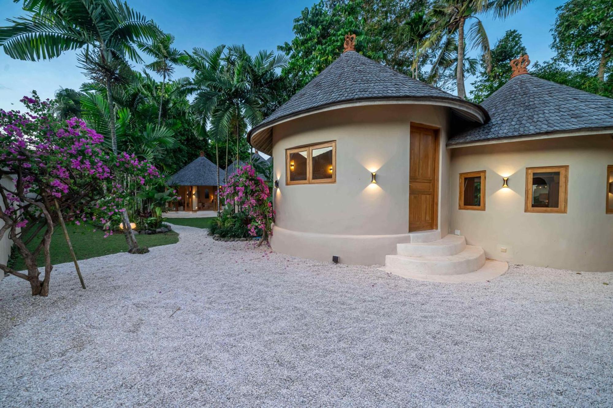 Meraki, 6br, Incl Breakfast, Heart Of Seminyak, Walking Distance To Restaurants, Bars And Shops, Tropical Garden Seminyak (Bali)