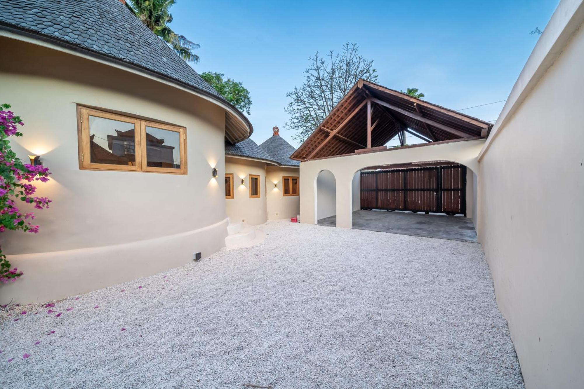Meraki, 6br, Incl Breakfast, Heart Of Seminyak, Walking Distance To Restaurants, Bars And Shops, Tropical Garden * Seminyak (Bali)