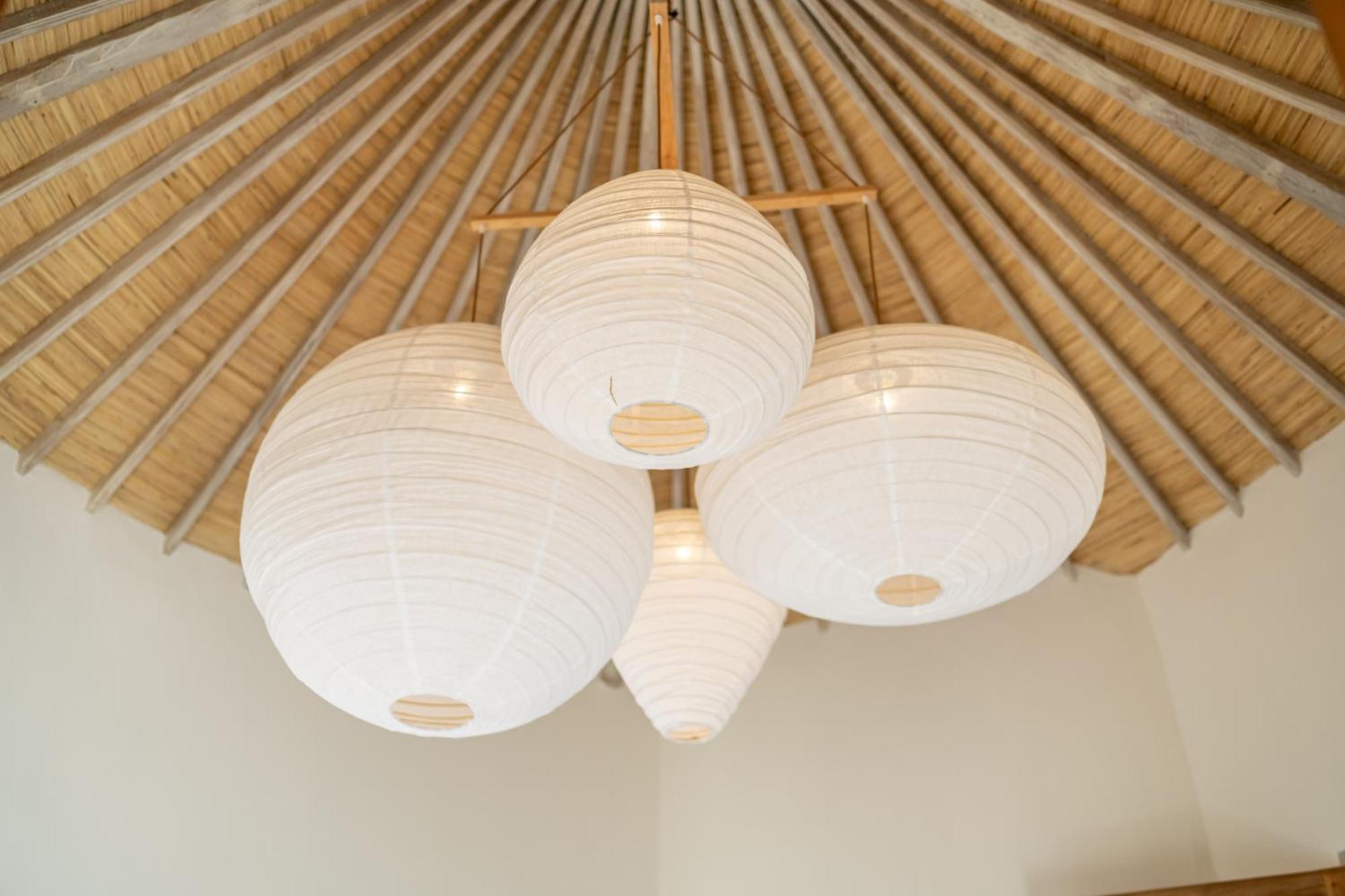 Villa Meraki, 6br, Incl Breakfast, Heart Of Seminyak, Walking Distance To Restaurants, Bars And Shops, Tropical Garden