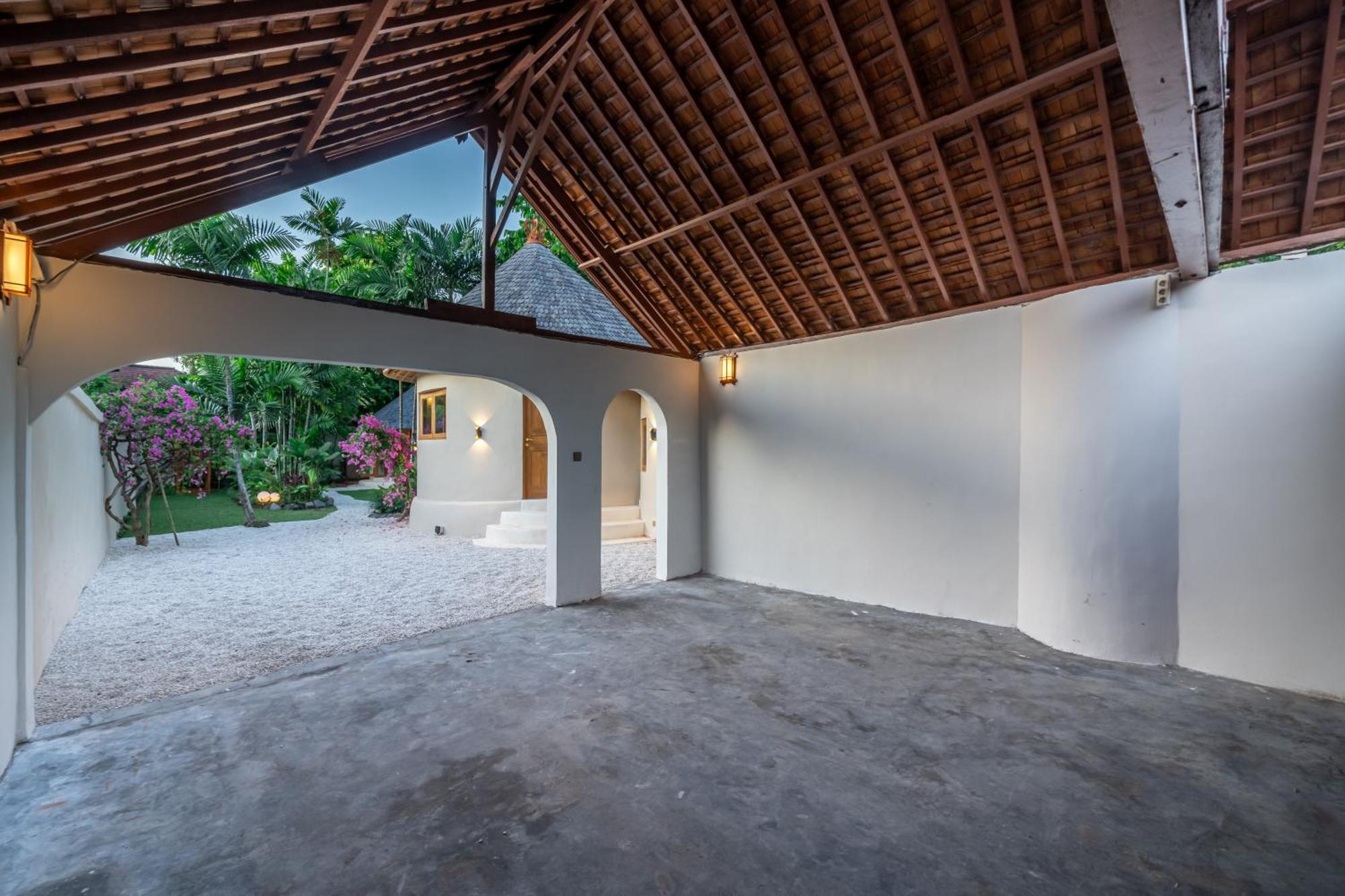 Meraki, 6br, Incl Breakfast, Heart Of Seminyak, Walking Distance To Restaurants, Bars And Shops, Tropical Garden Seminyak (Bali)